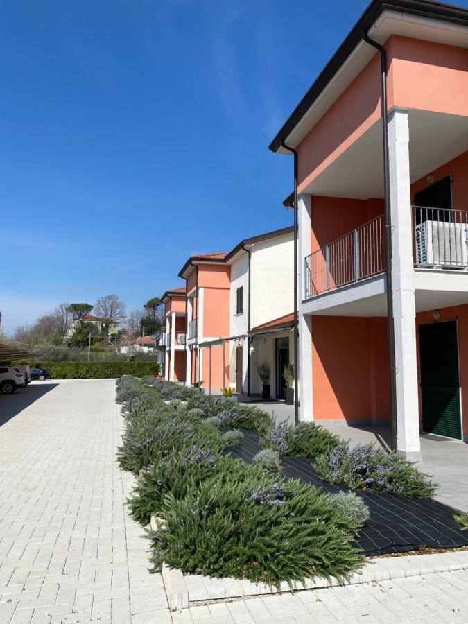 Aparthotel Rta La Pineta Sarzana Zewnętrze zdjęcie