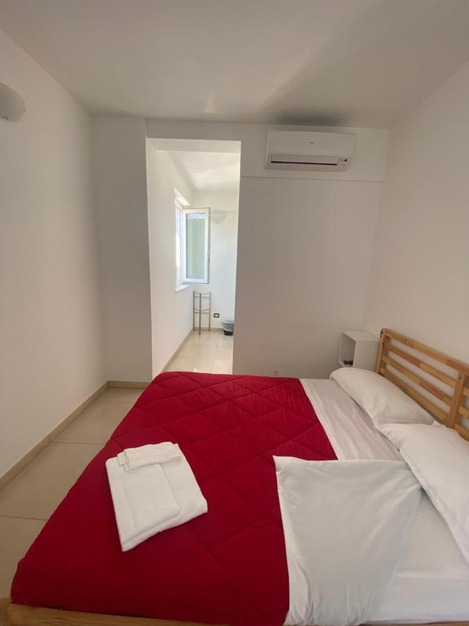 Aparthotel Rta La Pineta Sarzana Zewnętrze zdjęcie